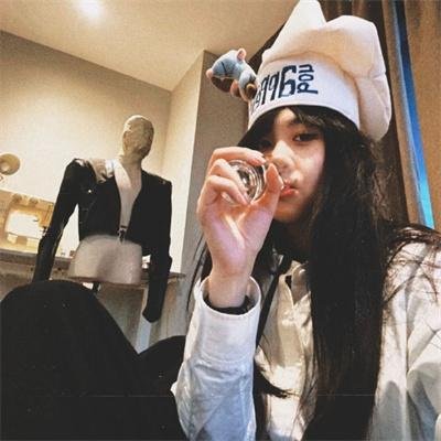 辛德瑞拉的诡计海报